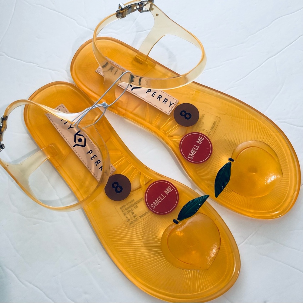 Katy Perry Apricot scented jelly sandals NWOT